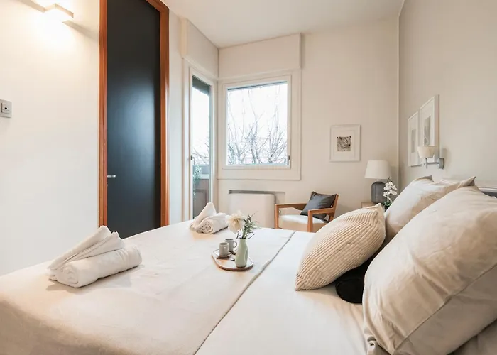 Wonderful Brera flat